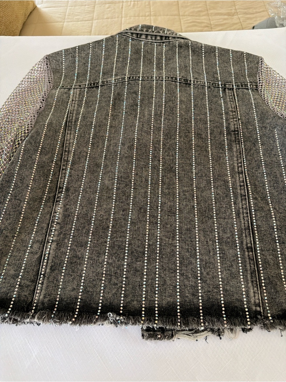 Origami Rhinestone Denim Jacket Acid Wash Gray/Blk - Picture 2 of 4